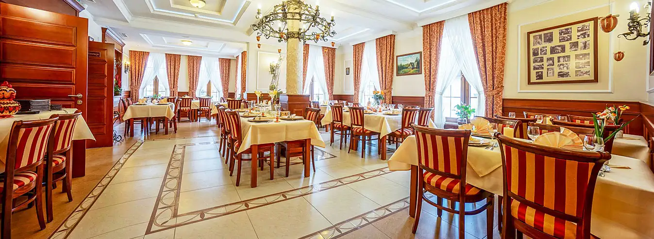 Hotel Białka Tatrzańska Tatry vacaciones en las montañas Polonia - un comedor fijo